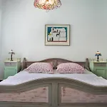 Villa Pilali *