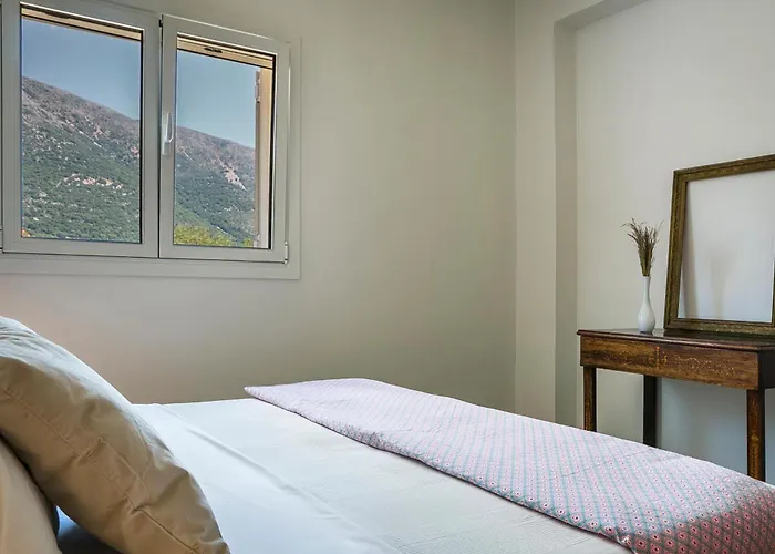 Pilali Villa *